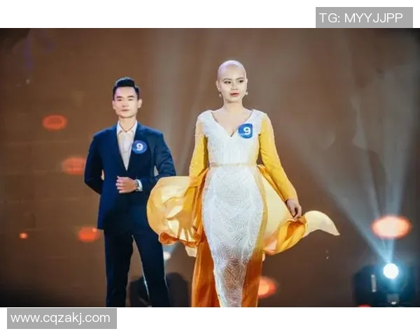 韩国光头足球后卫凭坚韧防守征服赛场展现无畏精神